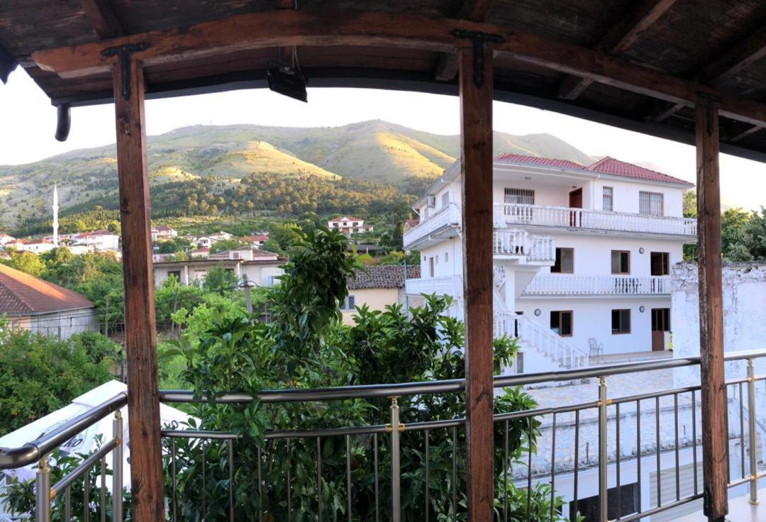 Hotel Shkodra Lake Shiroka Exterior photo