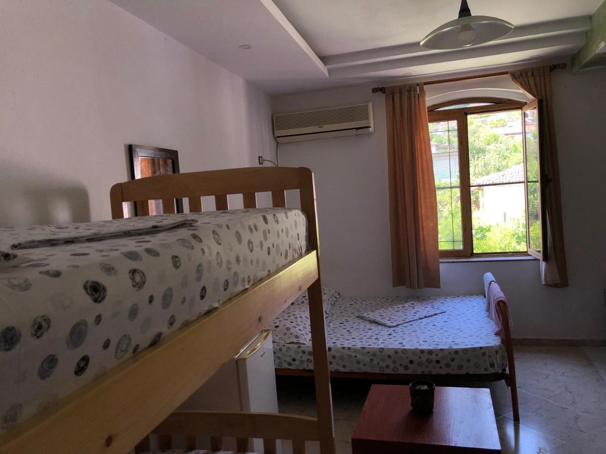Hotel Shkodra Lake Shiroka Exterior photo